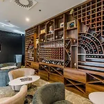 Eto Park Business & Stadium 4*