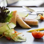 Eto Park Business & Stadium Hotel 4*