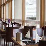 Eto Park Business & Stadium Hotel 4*