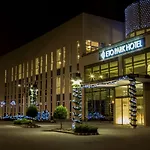 Eto Park Business & Stadium 4*