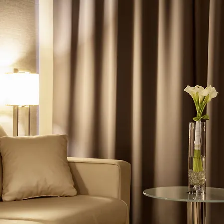 Eto Park Business & Stadium 4* 기오르