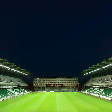 Eto Park Business & Stadium 호텔 기오르