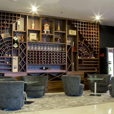 Eto Park Business & Stadium Hotel 4*