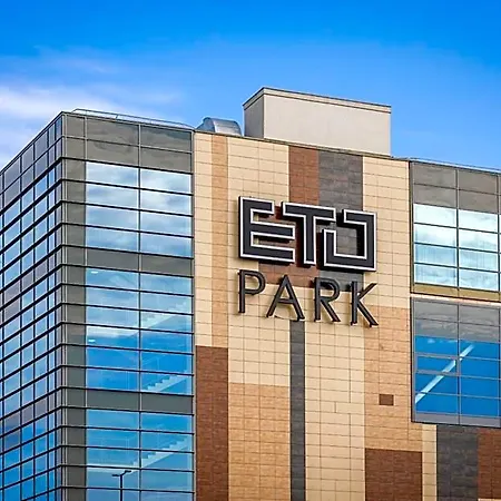 Eto Park Business & Stadium ホテル 4*
