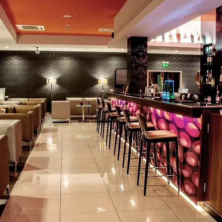 Eto Park Business & Stadium Hotel