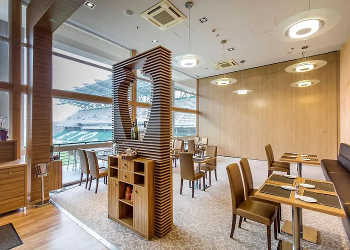 Eto Park Business & Stadium 4*