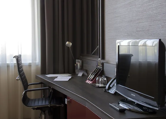 Eto Park Business & Stadium 4*