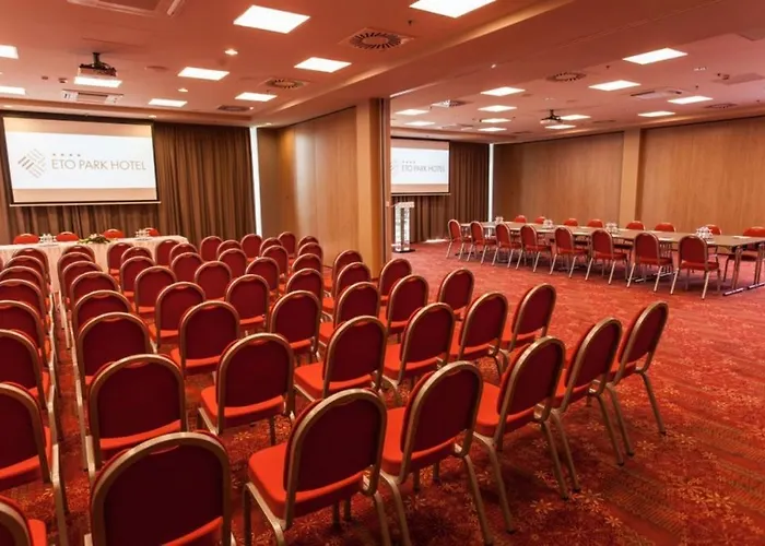 Eto Park Business & Stadium Hotel